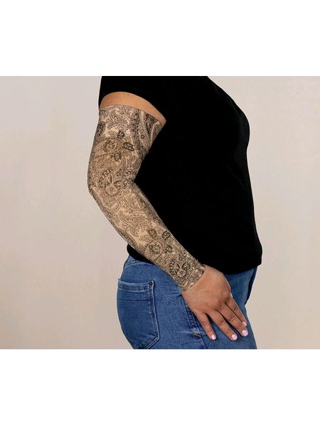 Black Paisley