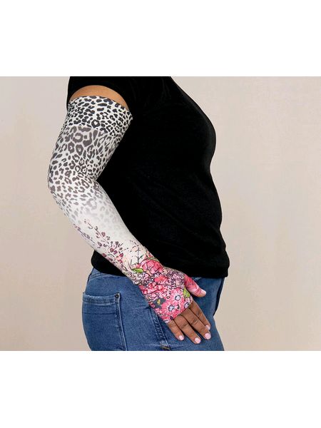 Bloomin Betty Light Lymphoedema Sleeve and Gauntlet Set
